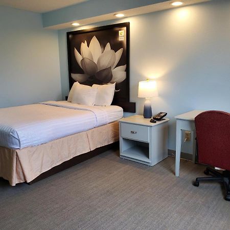 Coastal Inn & Suites วิลมิงตัน ภายนอก รูปภาพ