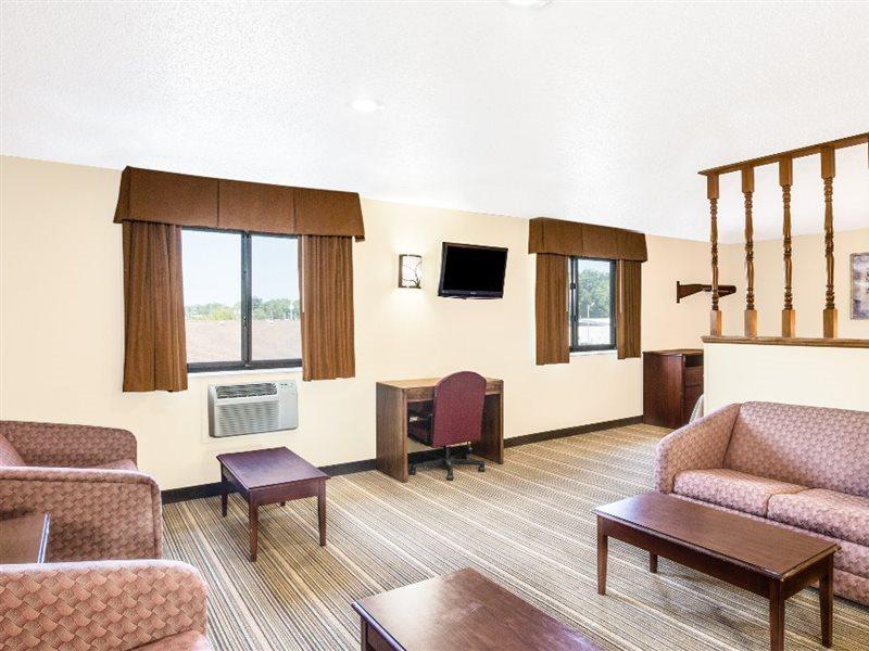 Coastal Inn & Suites วิลมิงตัน ภายนอก รูปภาพ
